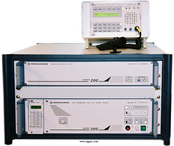 Airband Rohde & Schwarz XU-250A