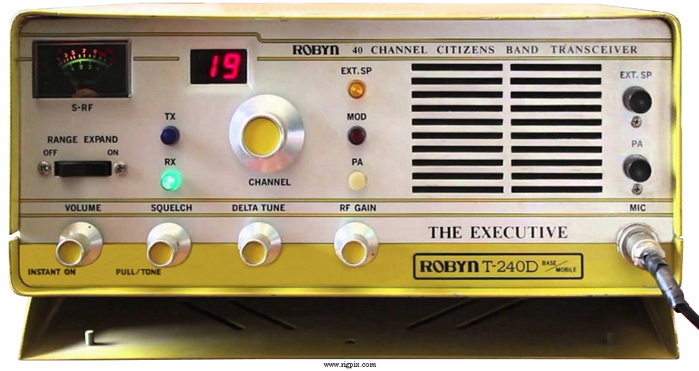 Cbfreeband Robyn T-240D "The Executive" a.k.a. "Yellow Bird"