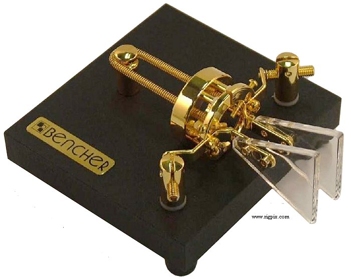 Cwgear Bencher BY-4