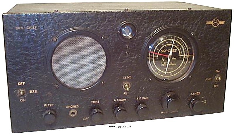 Hallicrafters S-14 "Skychief"