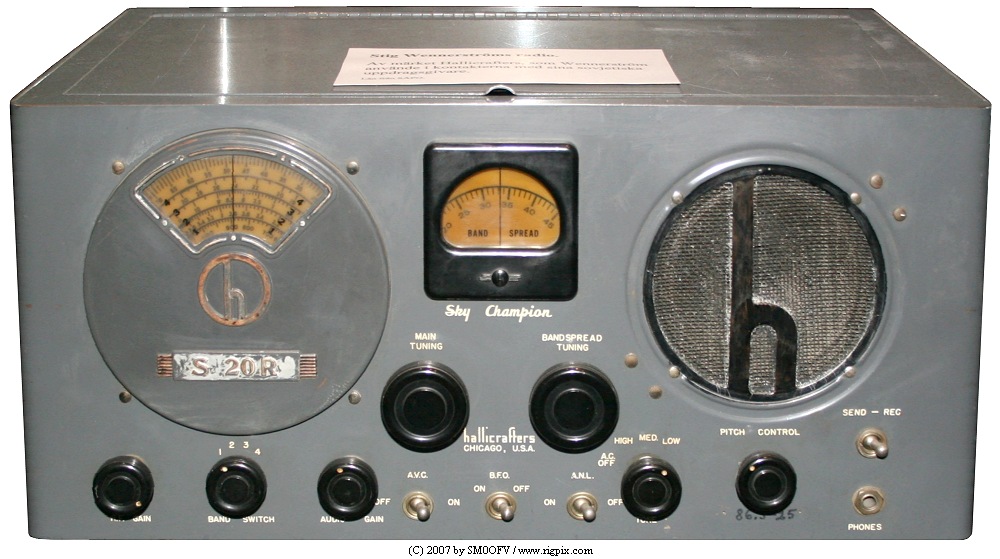 Hallicrafters S-20R "Sky Champion"