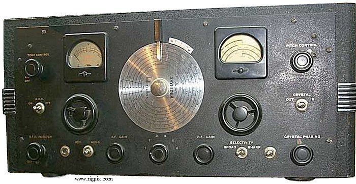Hallicrafters SX-17 "Super Skyrider"