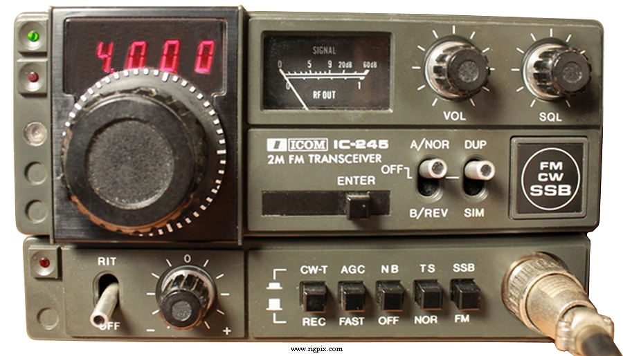 Icom IC-245