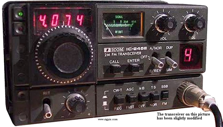 Icom IC-245E