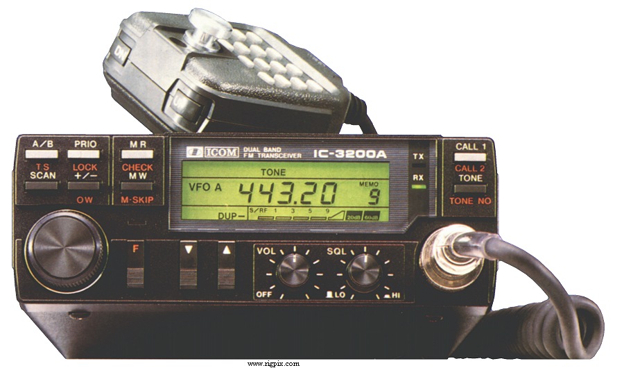 Icom IC-3200A