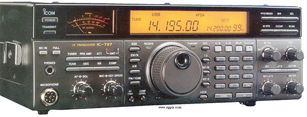 Icom IC-737