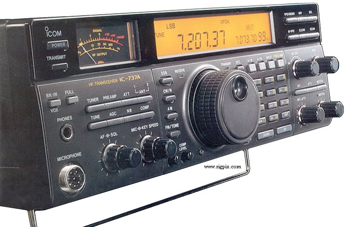 Icom IC-737A