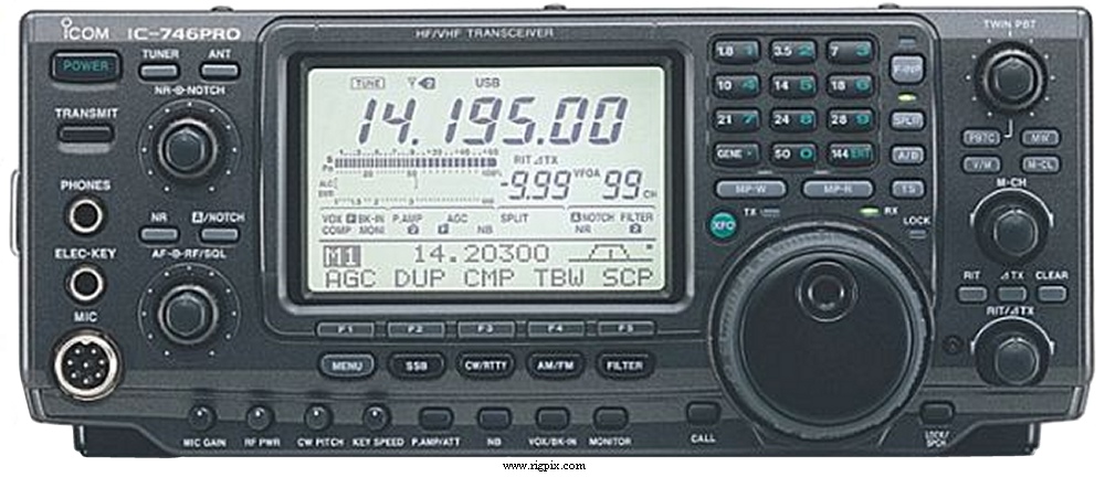 Icom IC-746 Pro
