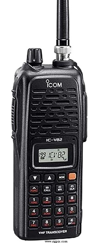 Icom IC-V82