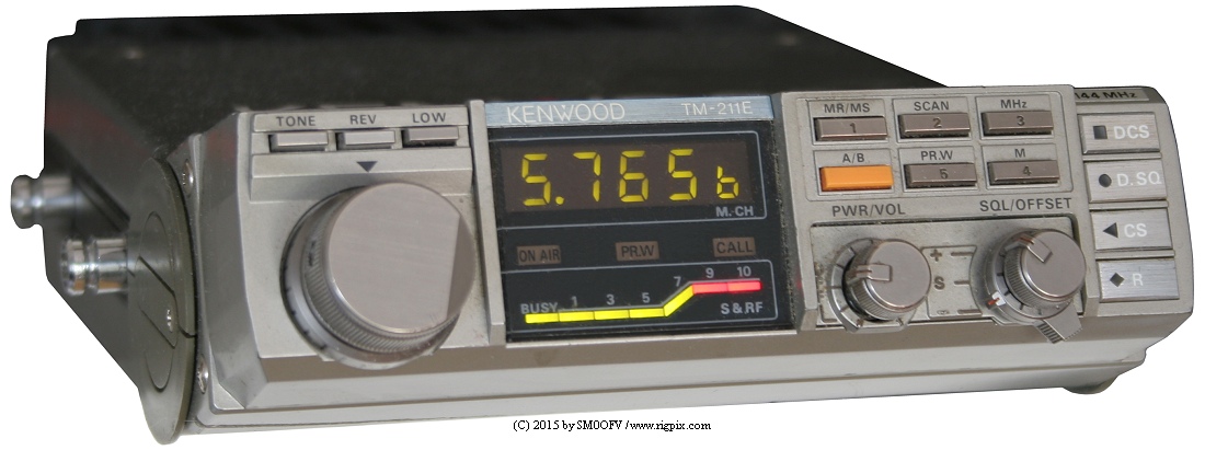 Kenwood TM-211E