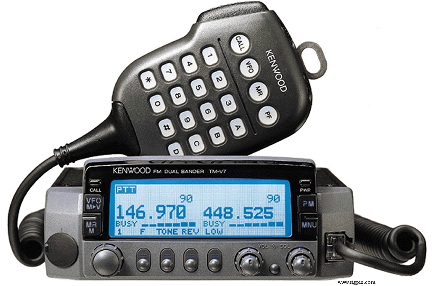 Kenwood TM-V7A