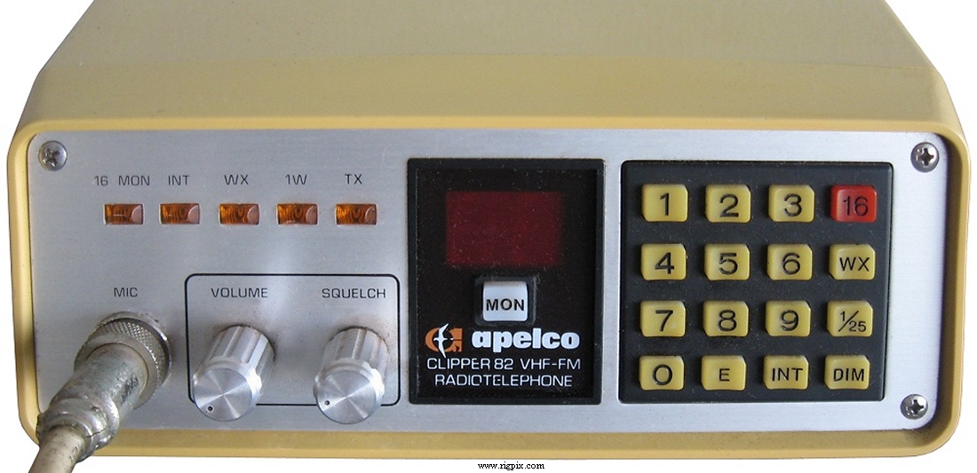 Marine Apelco Clipper 82