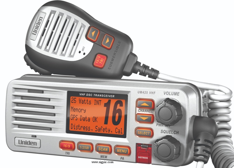 Marine Uniden UM-425 VHF DSC