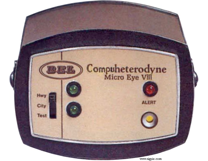 Radar BEL 811 "Micro Eye VIII Trucker" (By Beltronics)