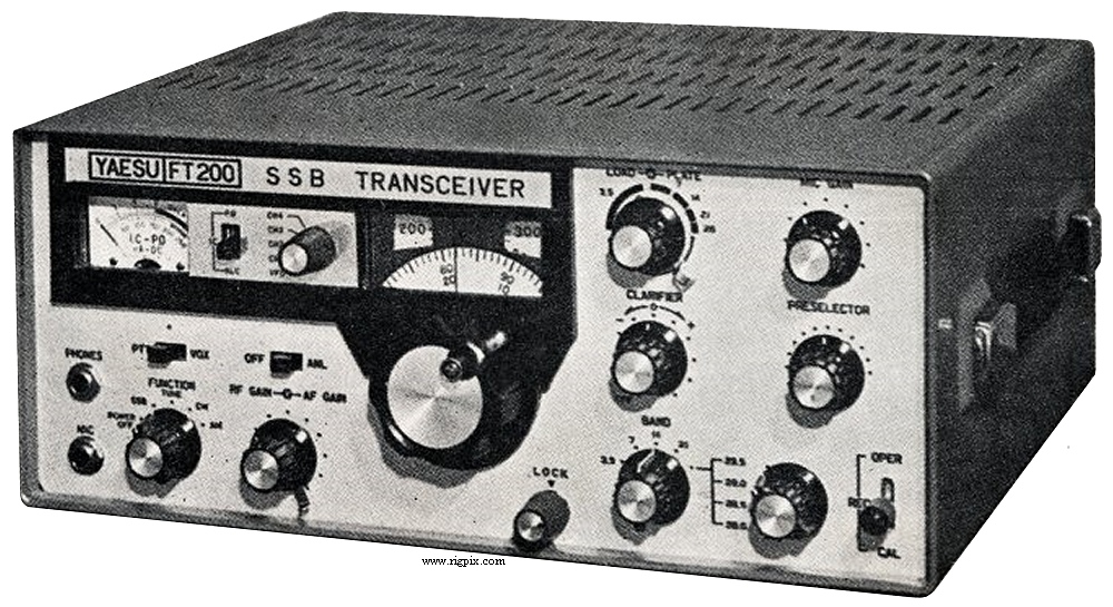 Yaesu FT-200