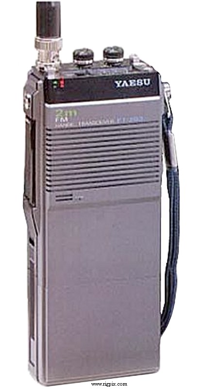 Yaesu FT-203R