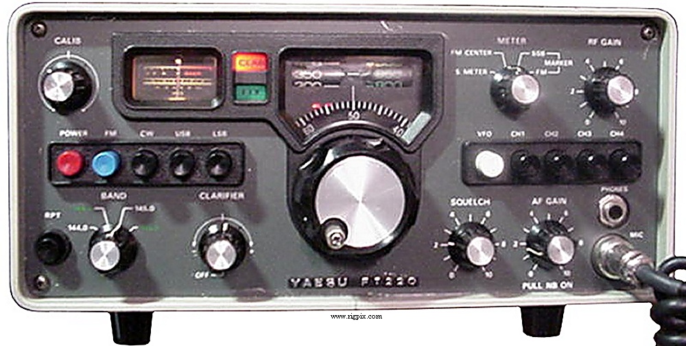 Yaesu FT-220