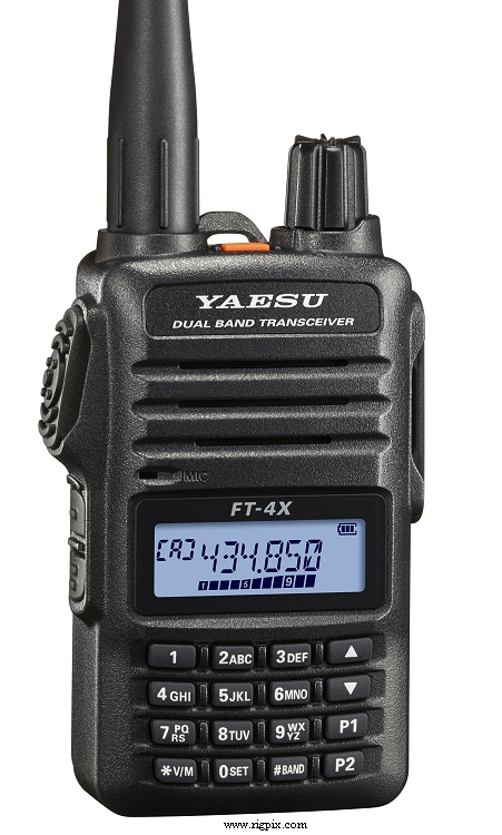 Yaesu FT-4XE