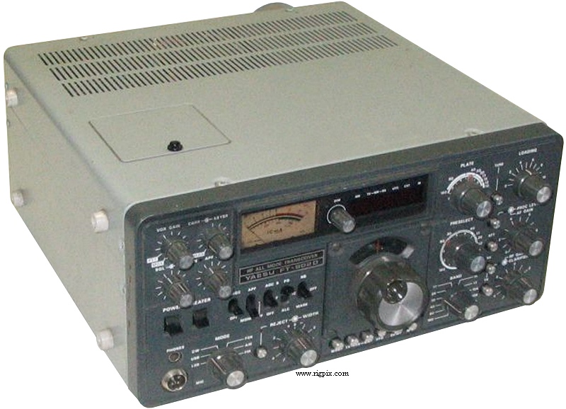 Yaesu FT-902D