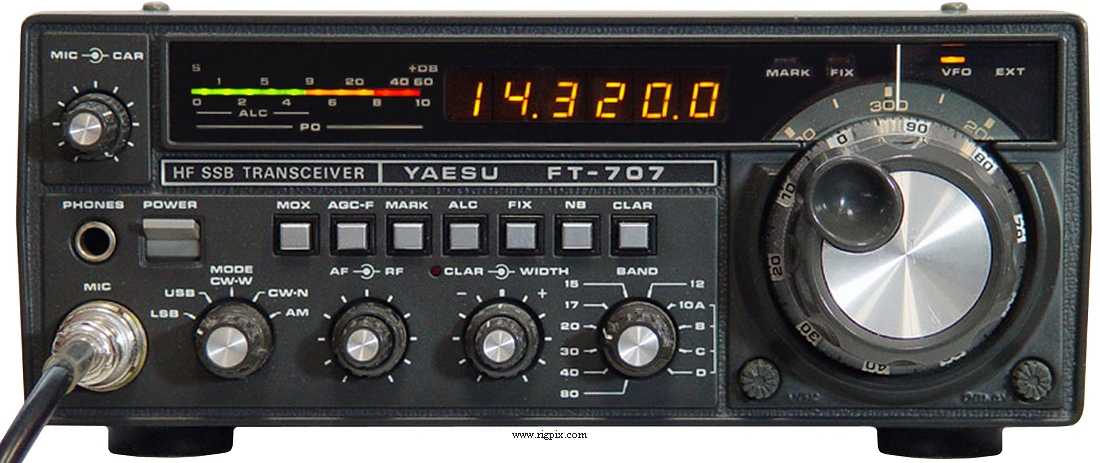 Yaesu FT-707 "Wayfarer"