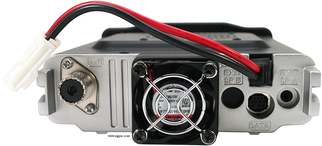Yaesu MD-200